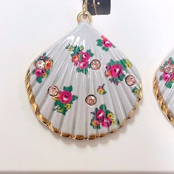 Brand New Betsey Johnson Floral Seashell Rhinestone Drop Earrings Beach Tropical - Picture 8 of 14